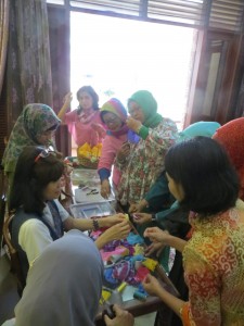 kursus kerajinan tangan untuk ibu arisan